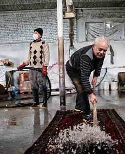 شستشوی سنتی قالی در قالیشویی نوبنیاد
